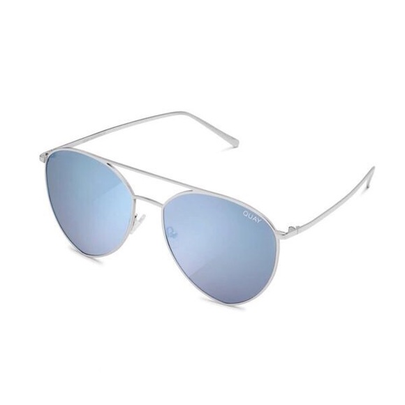 QUAY INDIO SUNGLASSES | Silver/Blue - Picture 5 of 5